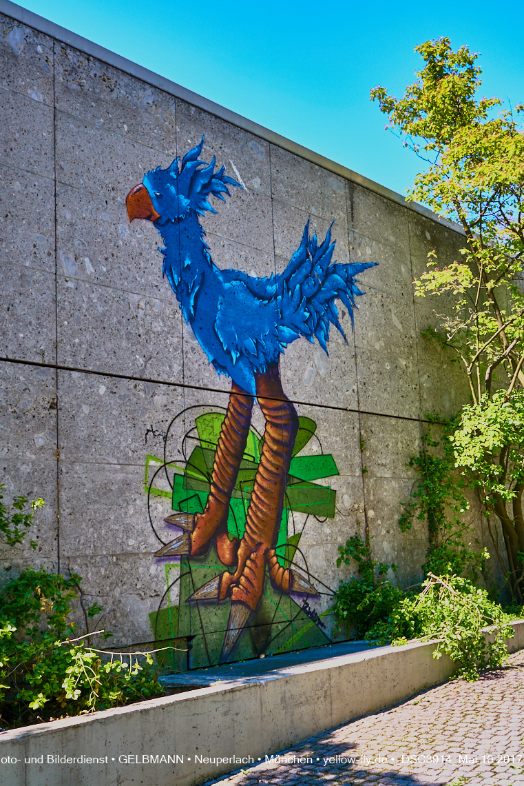 21.03.2017 - Abrissbaustelle Quiddezentrum in Neuperlach